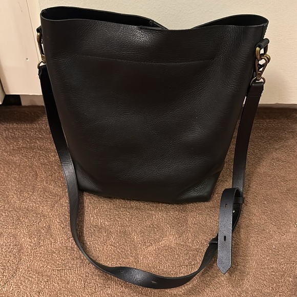 Madewell The Transport Bucket Bag excellent condition - Picture 4 of 6